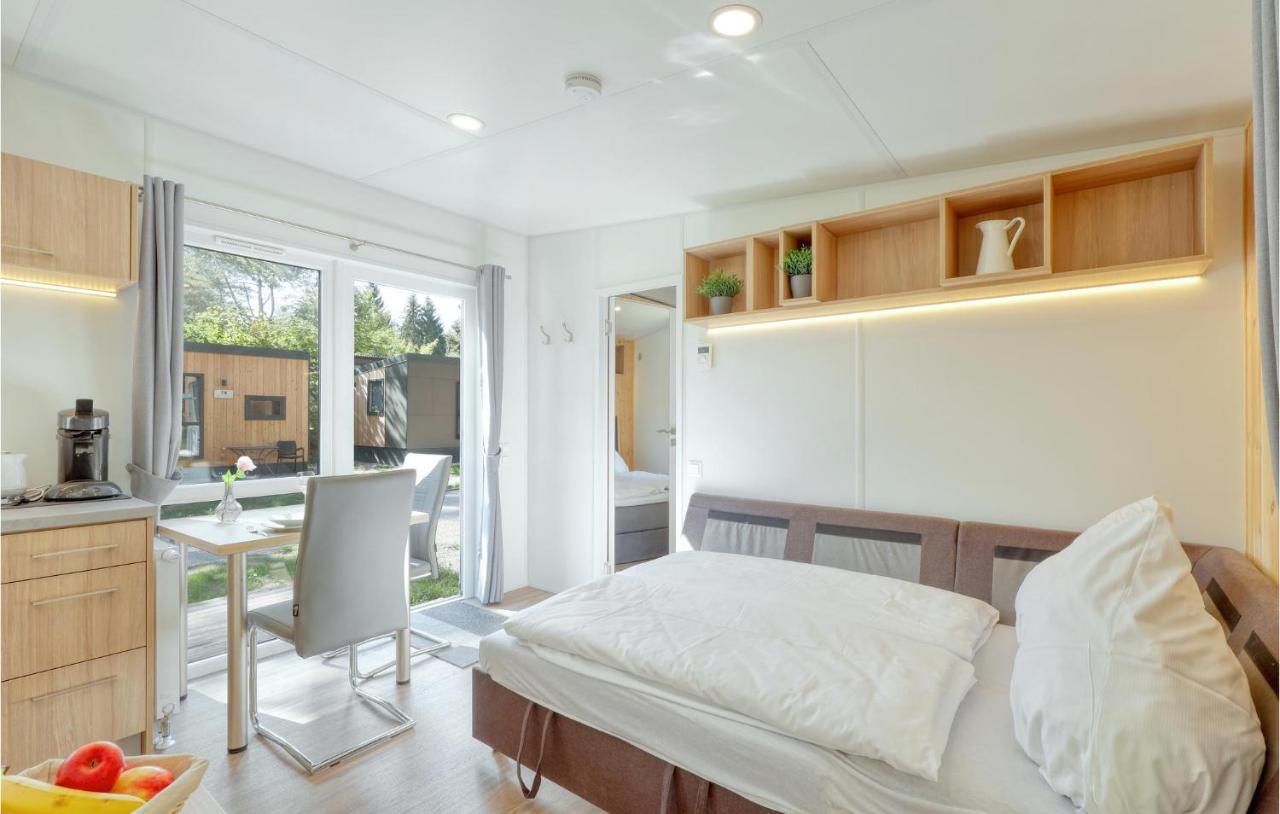 Tiny Haus 07 Am Brombachsee Holiday home Pleinfeld